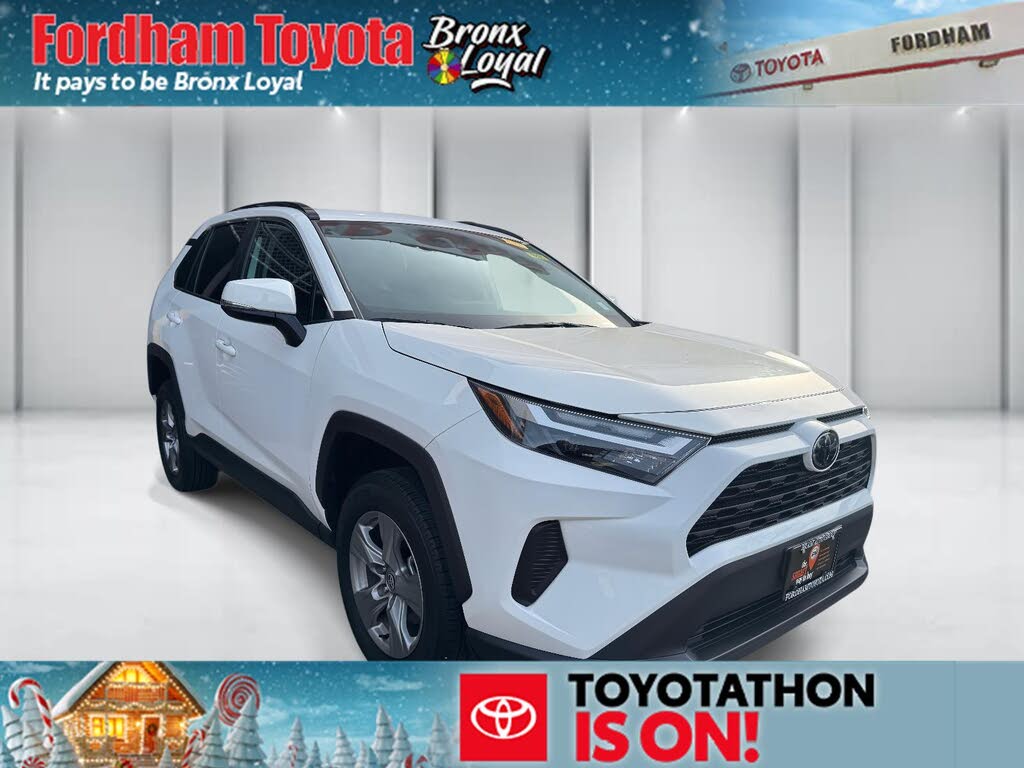 2024 Toyota RAV4 XLE AWD