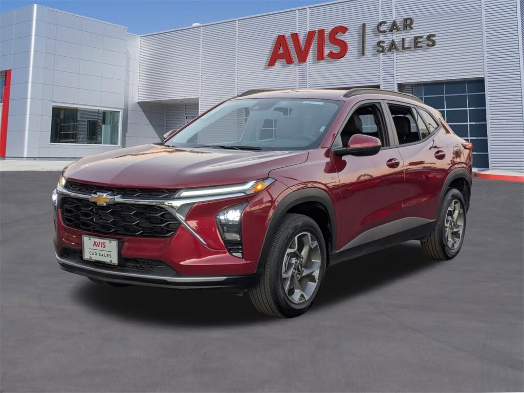 2025 Chevrolet Trax LT FWD