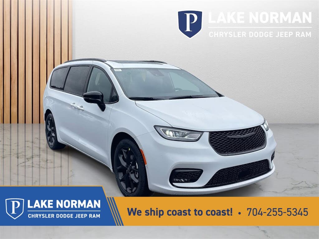 2026 Chrysler Pacifica Limited FWD