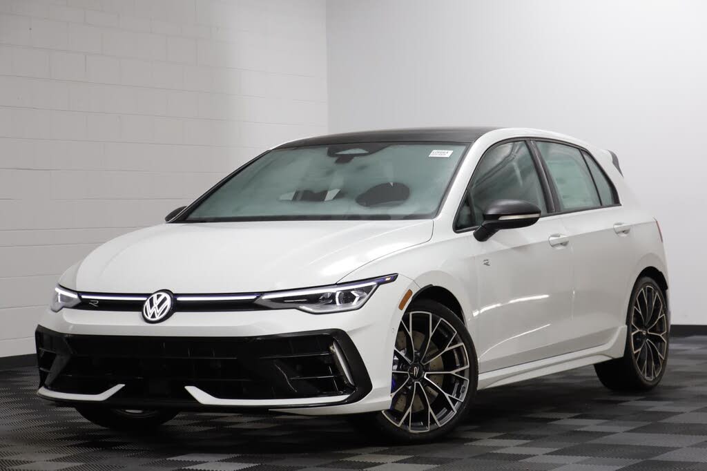 2026 Volkswagen Golf R 4Motion