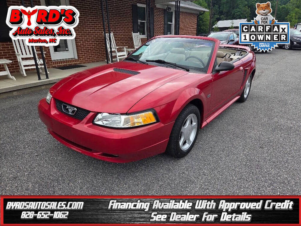 2000 Ford Mustang GT Convertible RWD