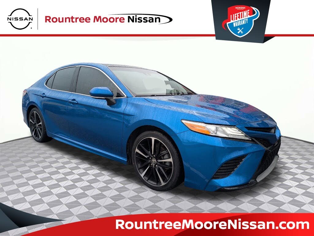 2020 Toyota Camry XSE FWD