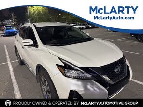 Nissan Murano SV FWD