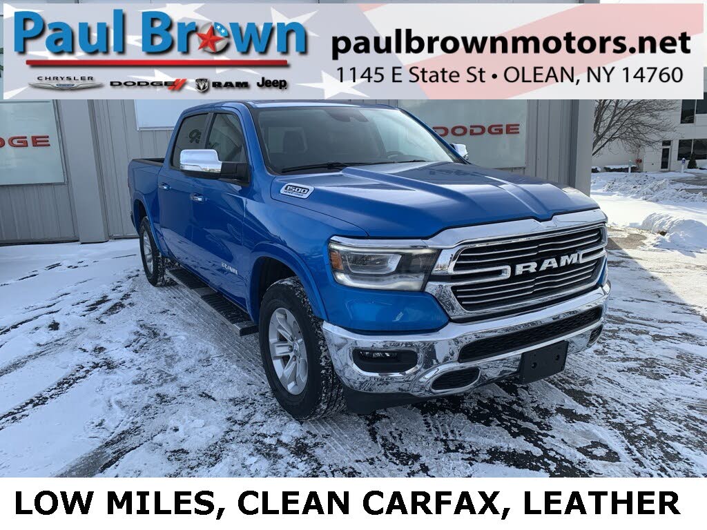 2022 RAM 1500 Laramie Crew Cab 4WD