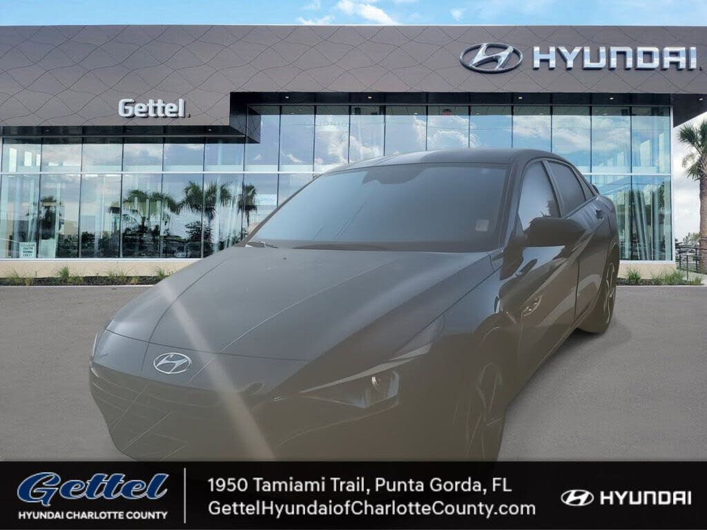 2023 Hyundai Elantra SEL FWD