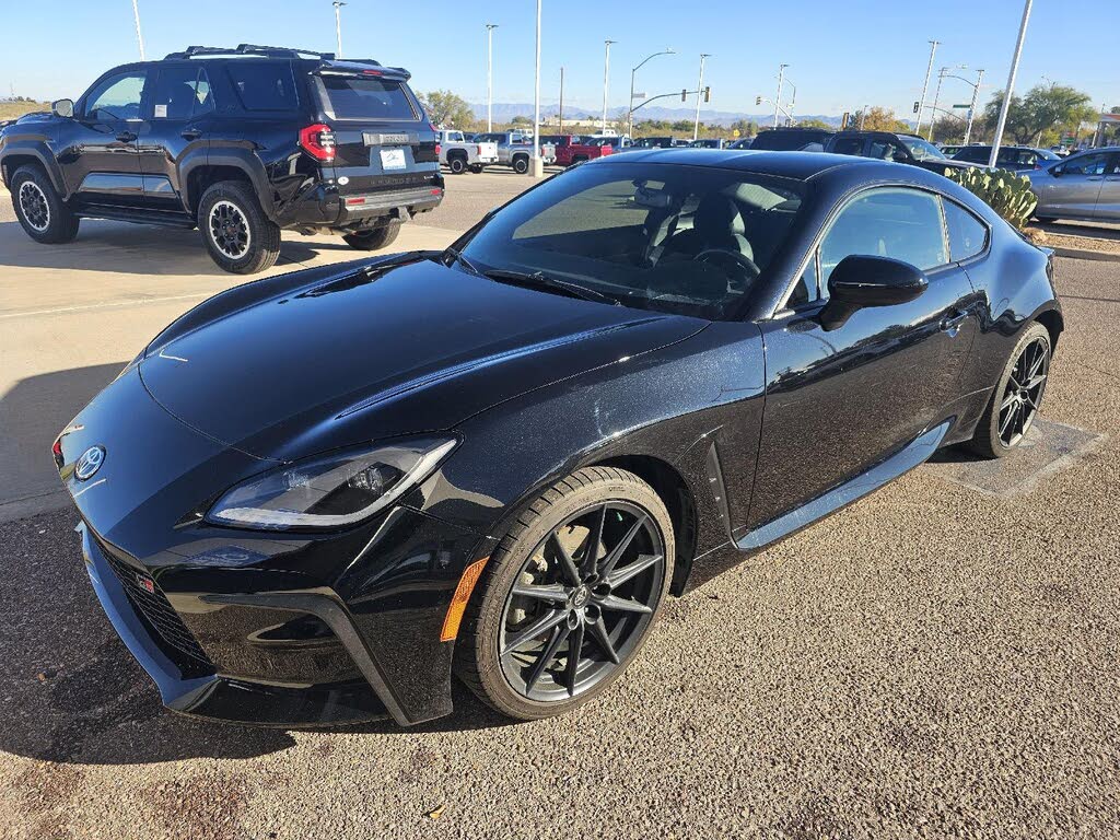 2023 Toyota GR86 Premium RWD