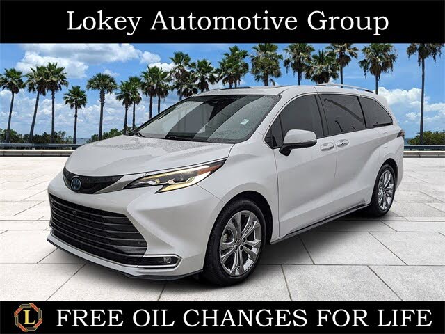 2023 Toyota Sienna Platinum 7-Passenger FWD