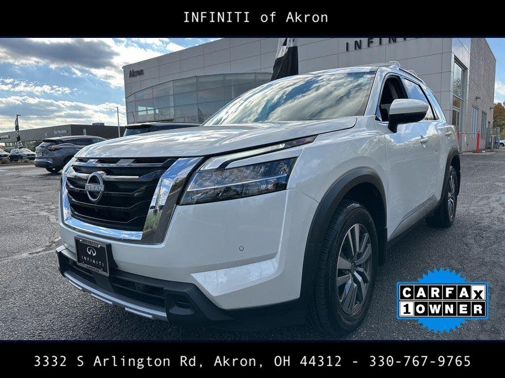 2024 Nissan Pathfinder SL 4WD