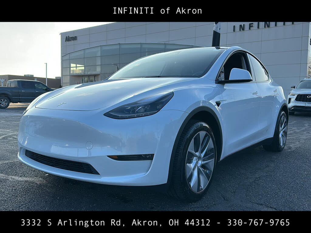 2024 Tesla Model Y Long Range AWD