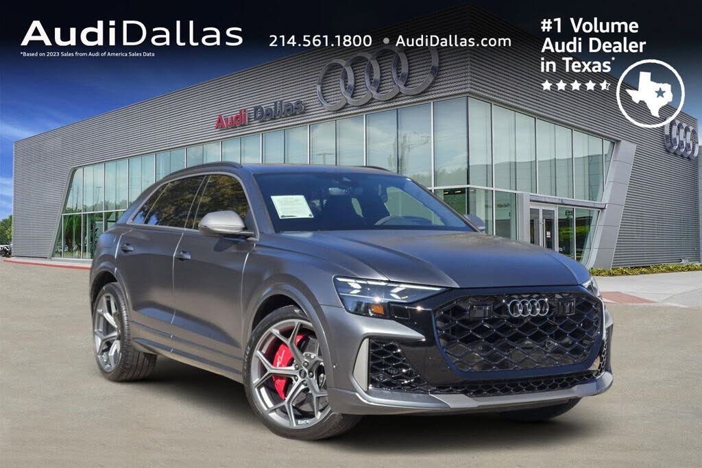 2025 Audi RS Q8 4.0T quattro Performance