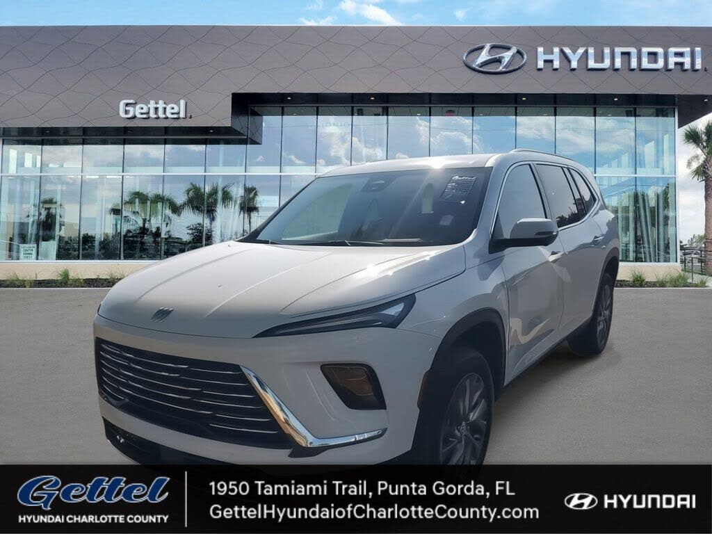 2025 Buick Enclave Preferred FWD