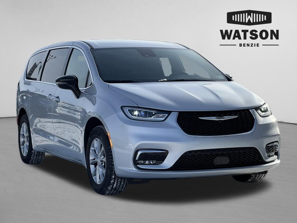 2026 Chrysler Pacifica Select AWD