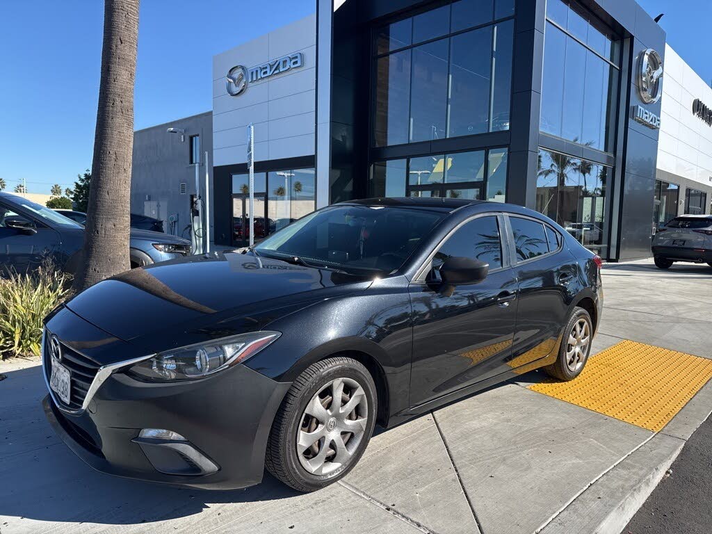 2015 Mazda MAZDA3 i Sport