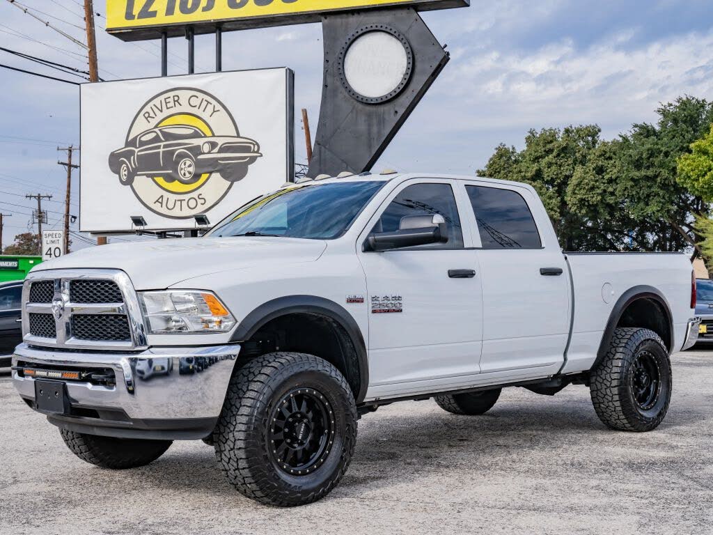 2018 RAM 2500 Tradesman Crew Cab 4WD