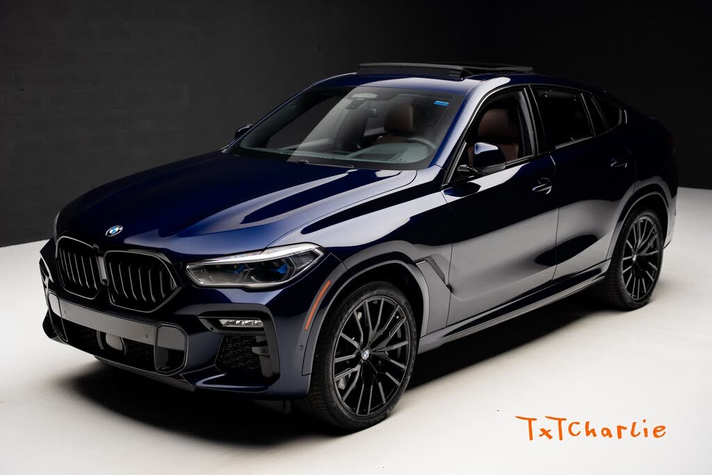 2021 BMW X6 M50i AWD