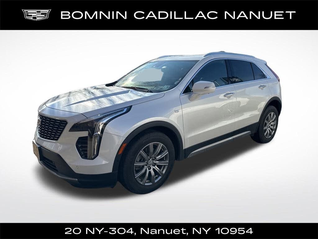 2022 Cadillac XT4 Premium Luxury AWD