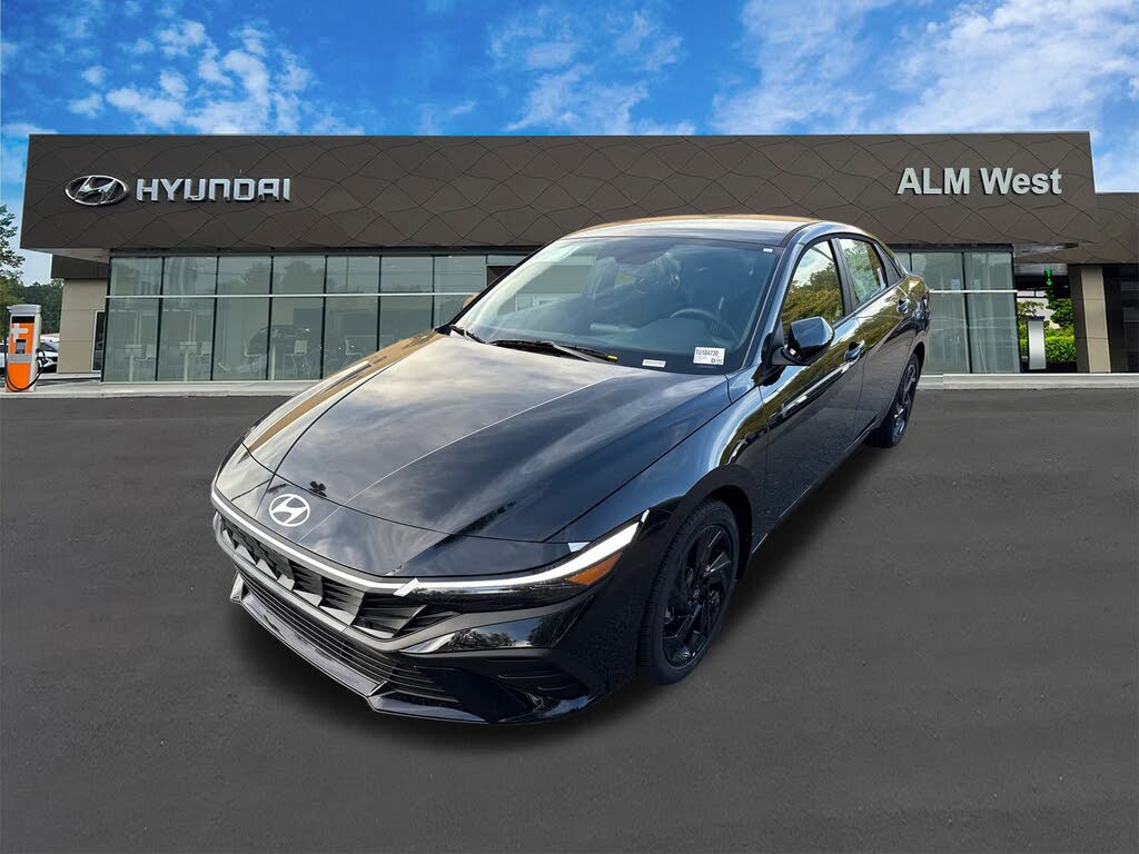 2026 Hyundai Elantra SEL Sport FWD