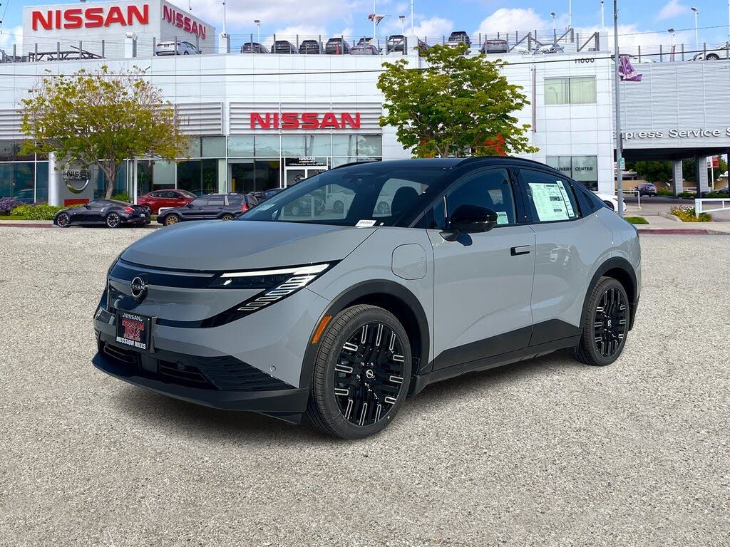 2026 Nissan LEAF Platinum+ FWD