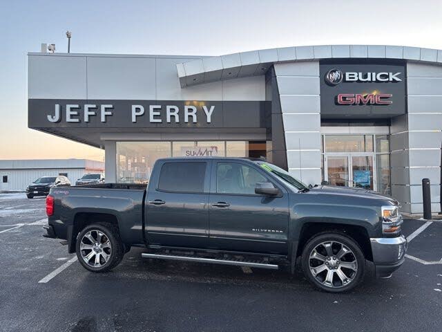 2017 Chevrolet Silverado 1500 LT Crew Cab 4WD