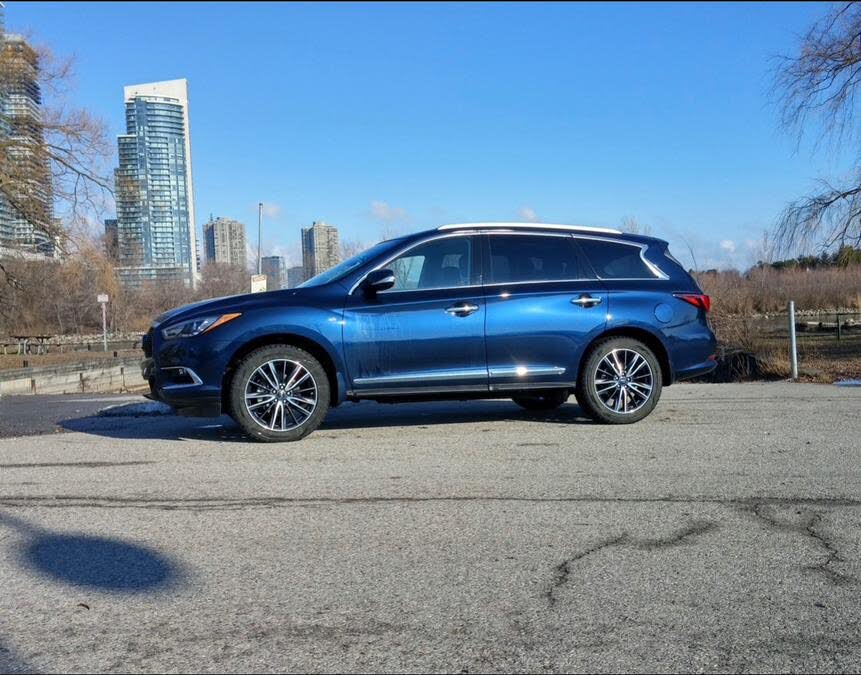2017 INFINITI QX60 AWD