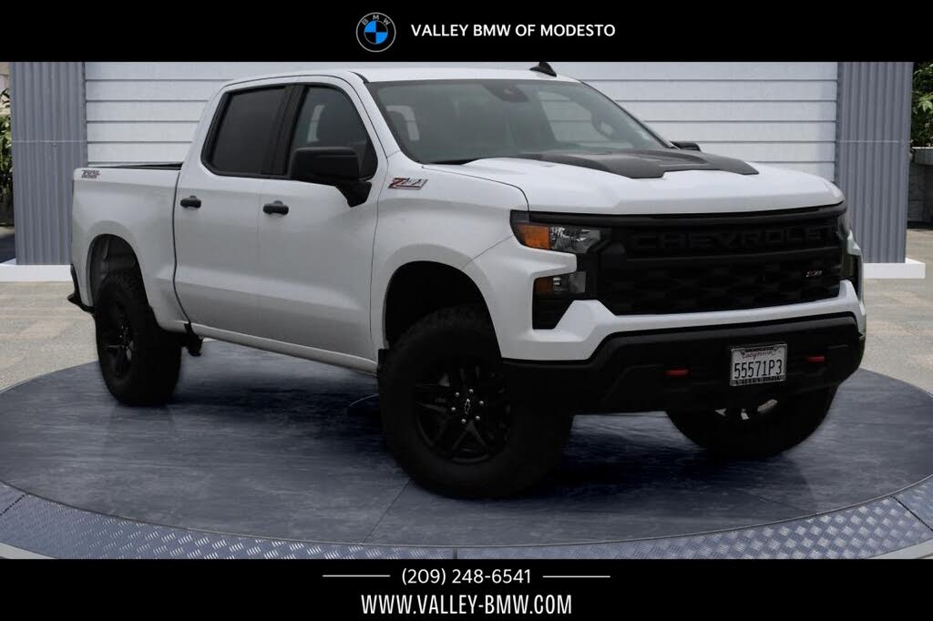 2022 Chevrolet Silverado 1500 Custom Trail Boss Crew Cab 4WD