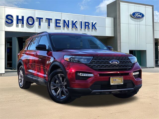 2022 Ford Explorer XLT RWD