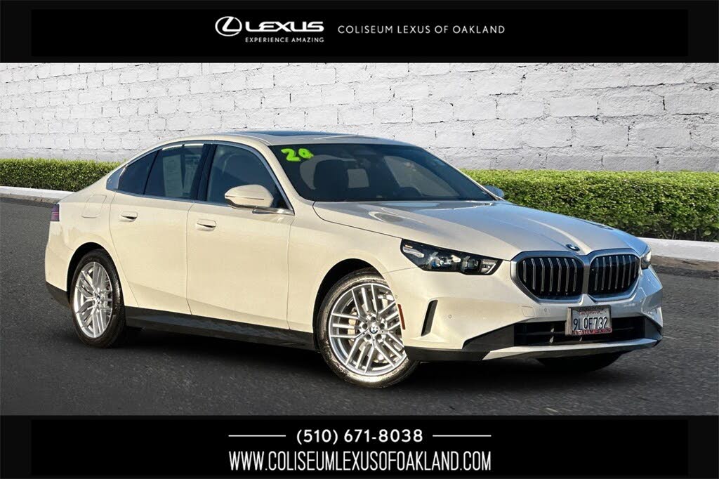 2024 BMW 5 Series 530i RWD