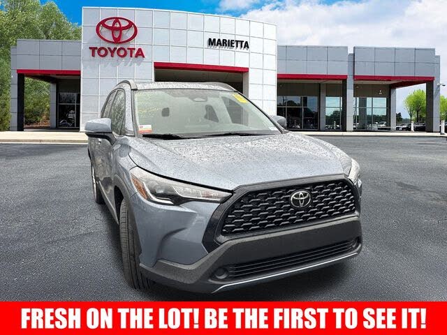 2024 Toyota Corolla Cross LE FWD