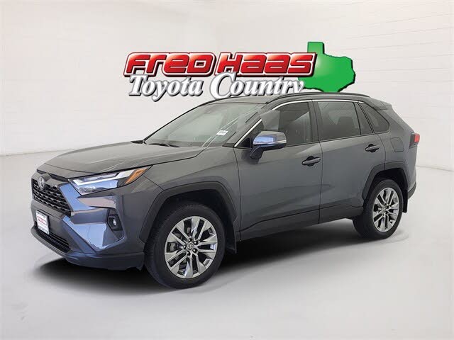 2024 Toyota RAV4 XLE Premium FWD