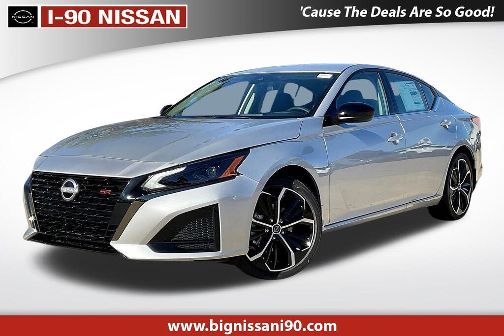 2025 Nissan Altima 2.5 SR FWD