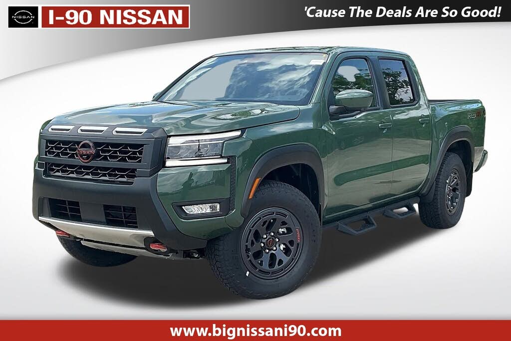 2025 Nissan Frontier PRO-4X Crew Cab 4WD