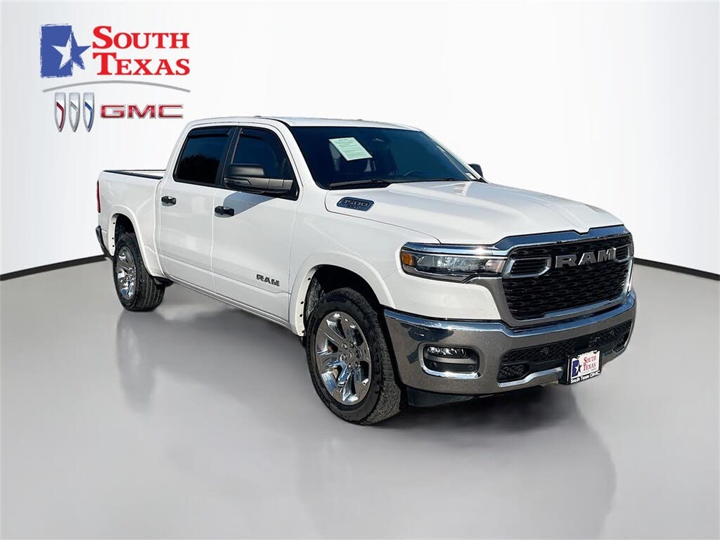 2025 RAM 1500 Big Horn Crew Cab 4WD