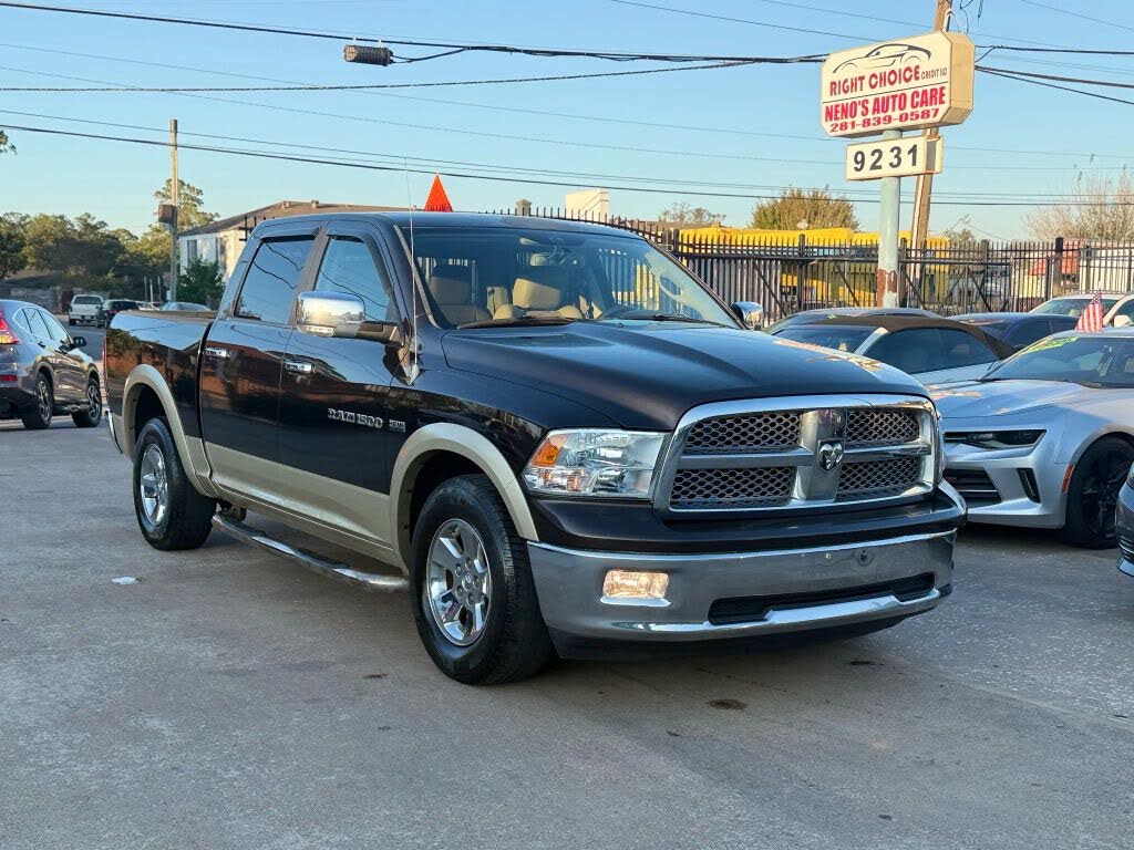 2011 RAM 1500 Laramie Crew Cab
