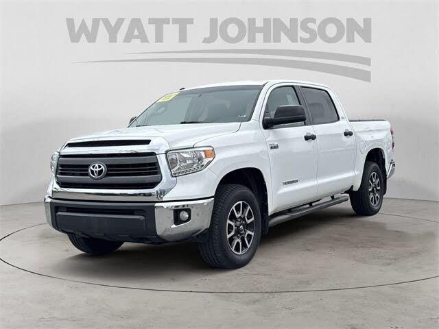 2015 Toyota Tundra SR5 CrewMax 5.7L FFV 4WD