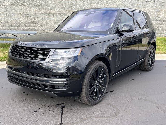 2023 Land Rover Range Rover P440e SE AWD