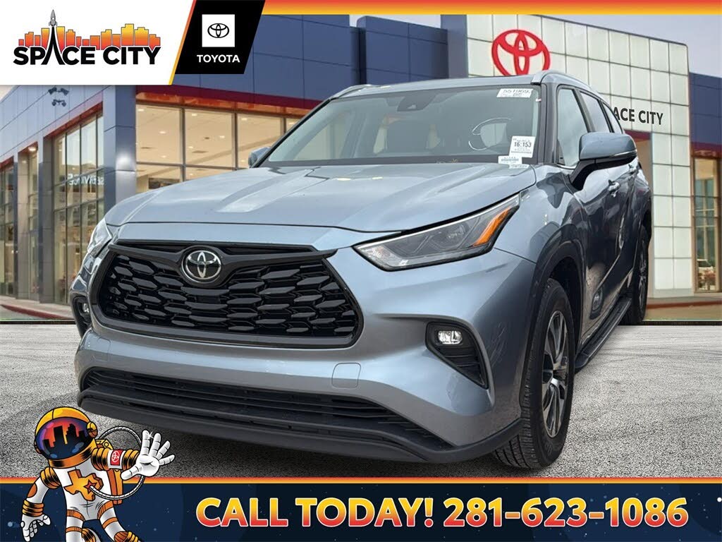 2023 Toyota Highlander XSE FWD