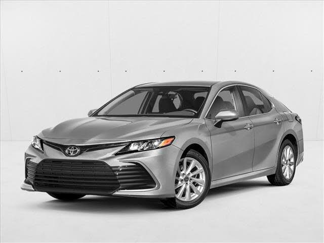 2024 Toyota Camry LE FWD