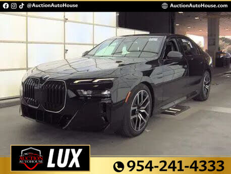2025 BMW 7 Series 740i xDrive