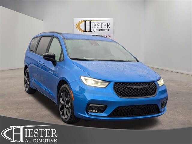 2026 Chrysler Pacifica Select FWD