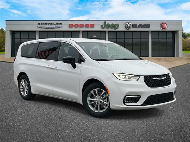 2026 Chrysler Pacifica Select FWD