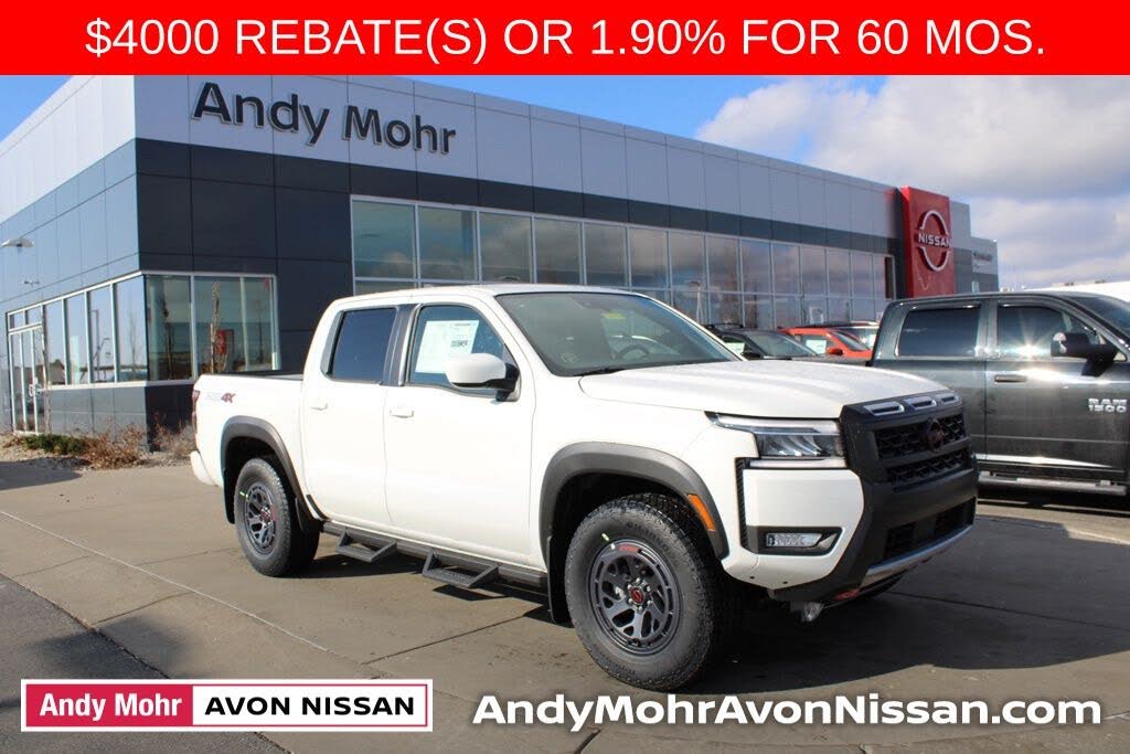 2025 Nissan Frontier PRO-4X Crew Cab 4WD