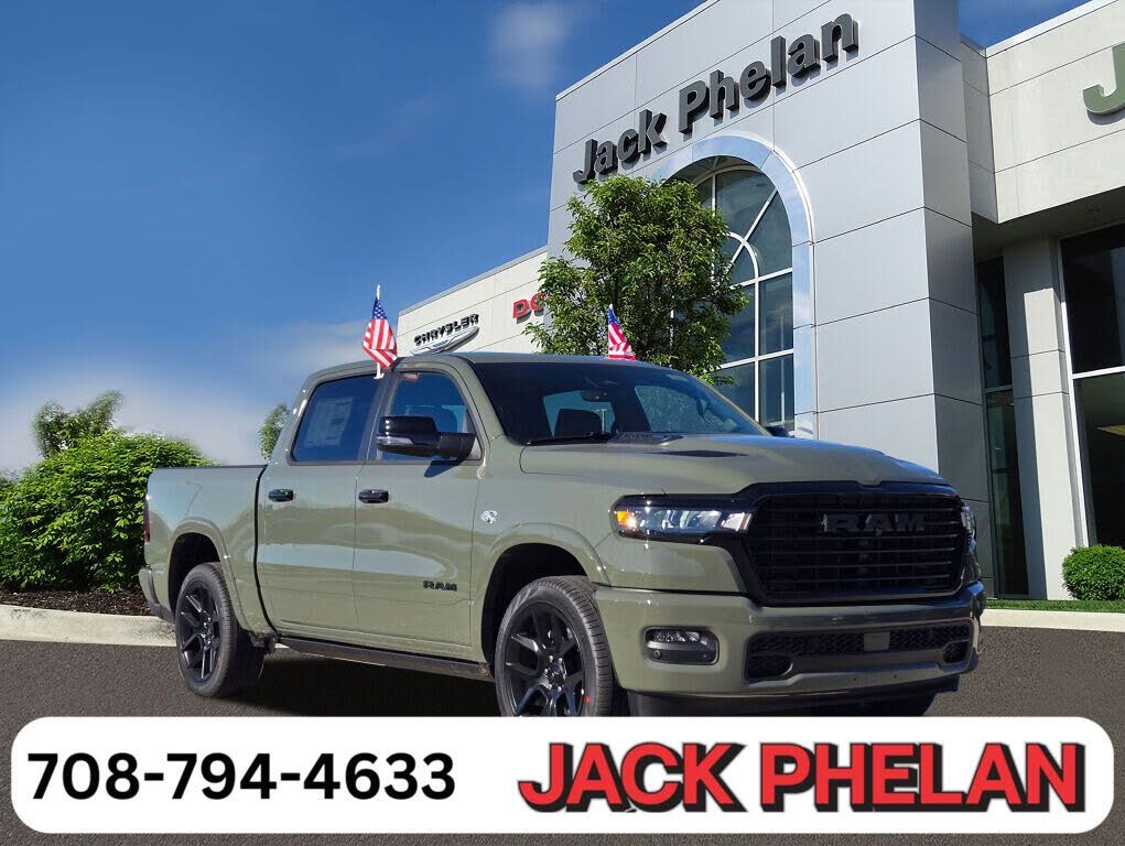 2026 RAM 1500 Laramie Crew Cab 4WD