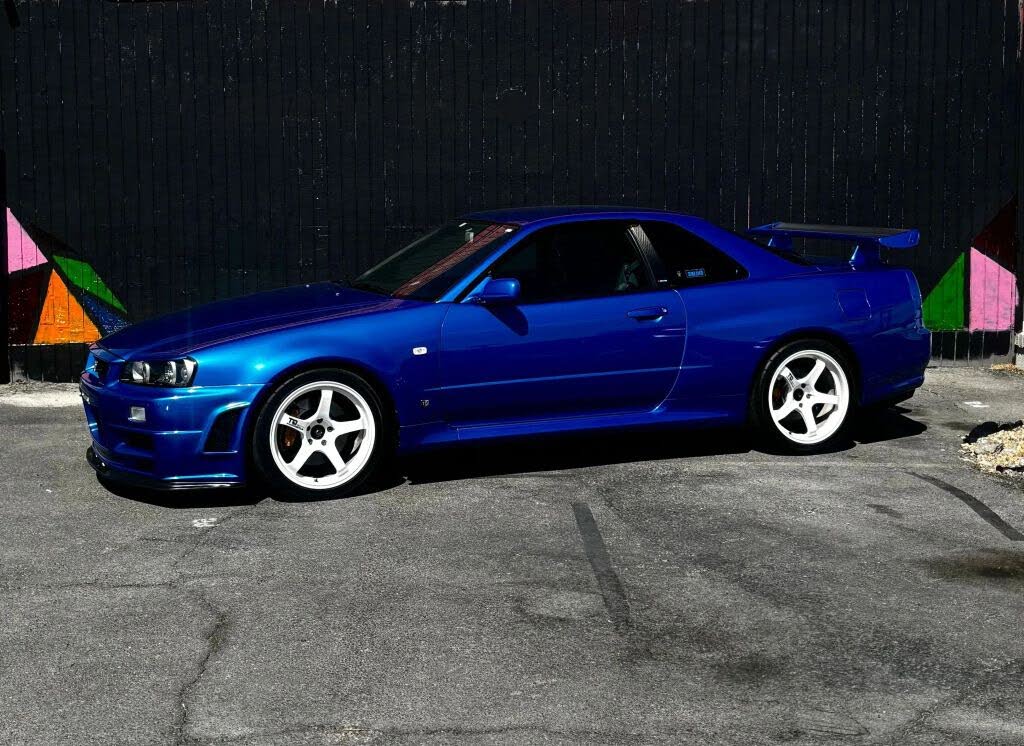 2000 Nissan Skyline GT-R