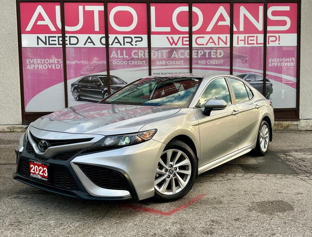 Toyota Camry SE FWD 2023