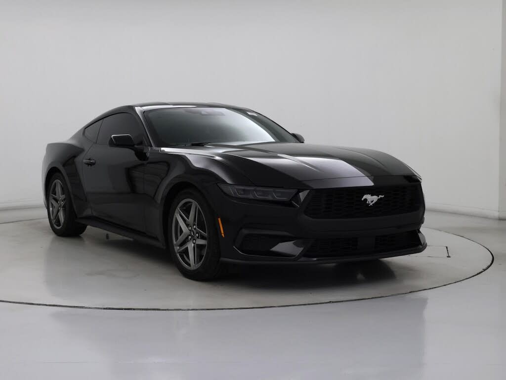 2025 Ford Mustang EcoBoost Fastback RWD