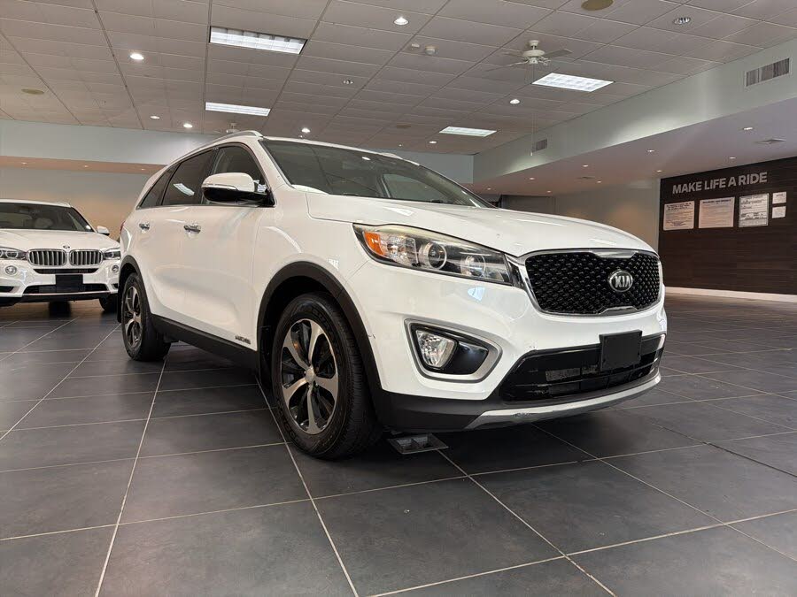 2016 Kia Sorento EX V6 AWD