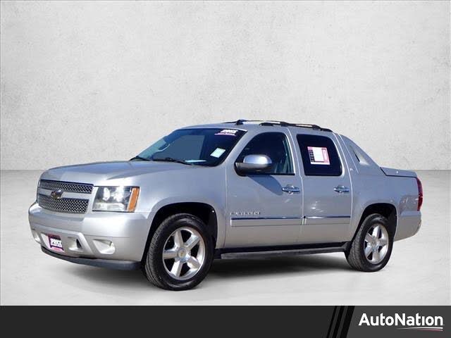 2011 Chevrolet Avalanche LTZ RWD