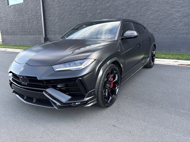 2023 Lamborghini Urus Performante AWD