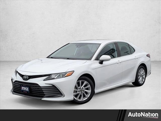 2023 Toyota Camry LE FWD