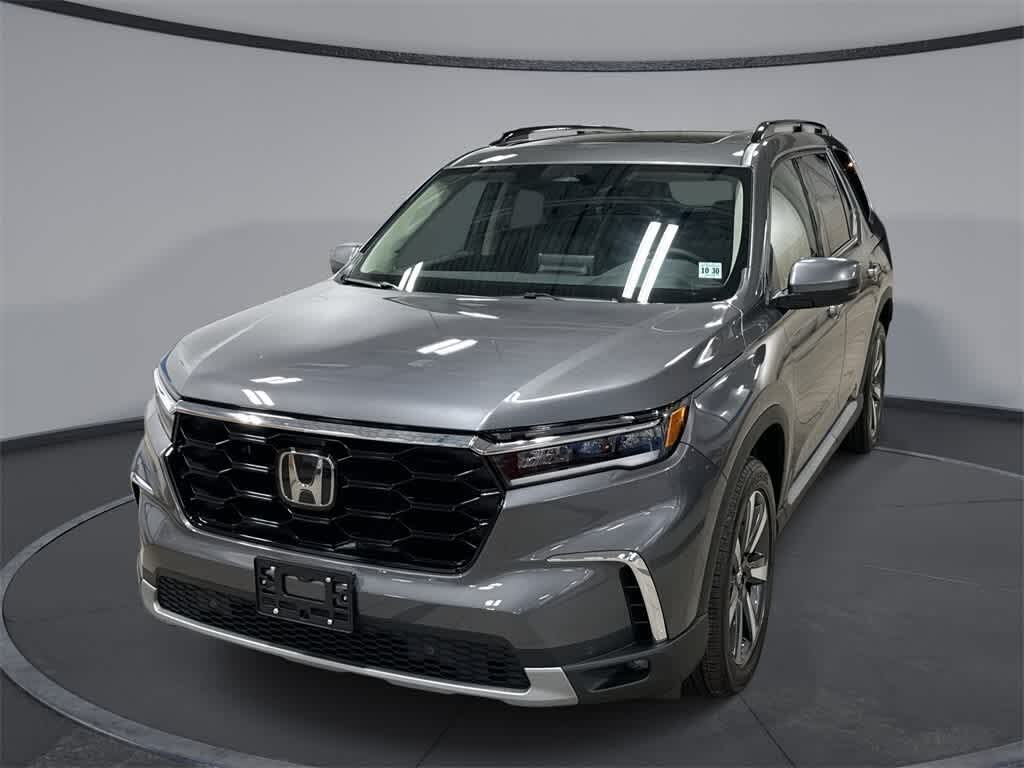 2025 Honda Pilot Touring AWD